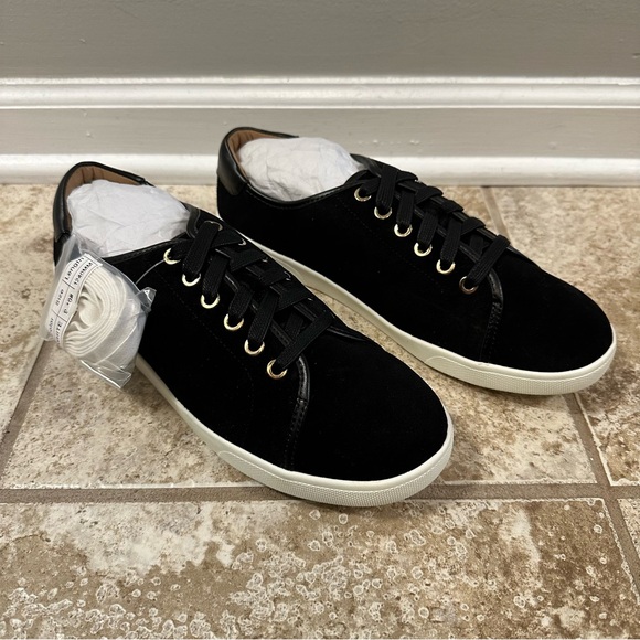 Vionic Sunny Brinley Black Velvet Women’s Suede Sneakers - Size 9